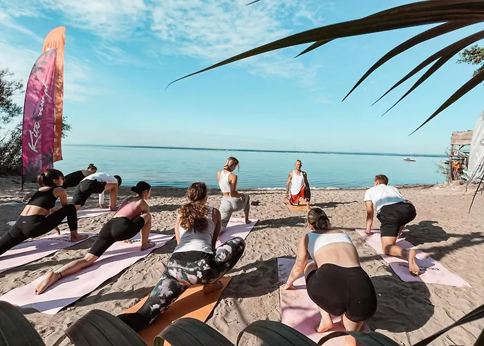 Przyczepy Kempingowe 6, Kite Crew