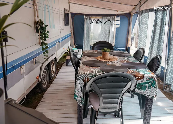 Przyczepy Kempingowe 6, Kite Crew