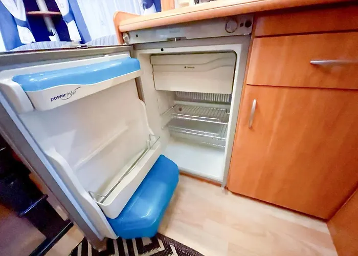 Przyczepy Kempingowe 6, Kite Crew 营地